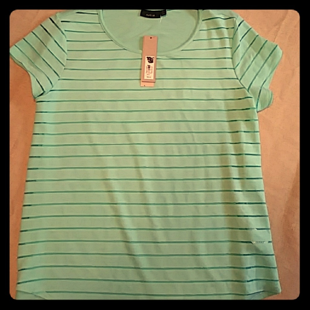 Women's shirt